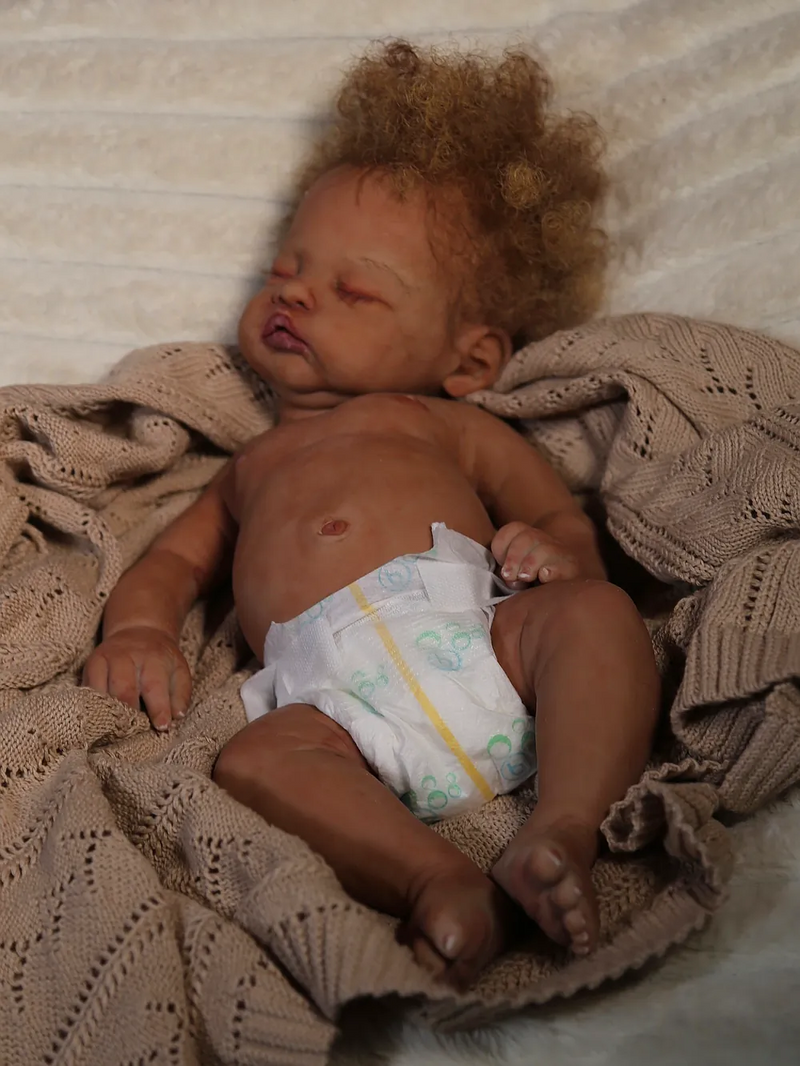 Bebê Reborn de Silicone  sólido - Gabi