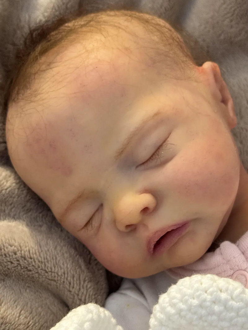 Bebê Reborn de Silicone  sólido - Nati