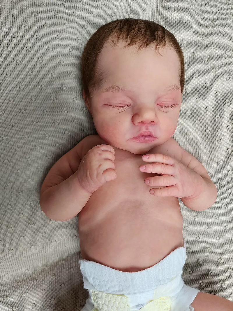 Bebê Reborn de Silicone  sólido - João