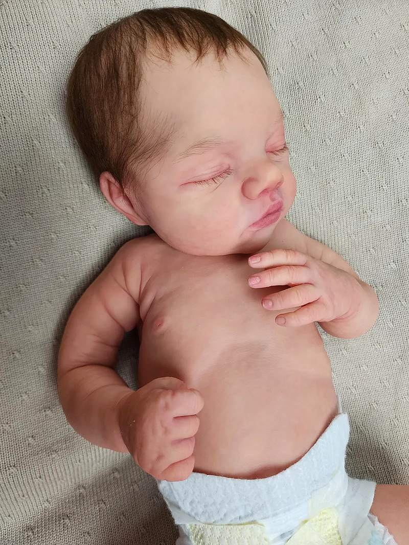 Bebê Reborn de Silicone  sólido - João