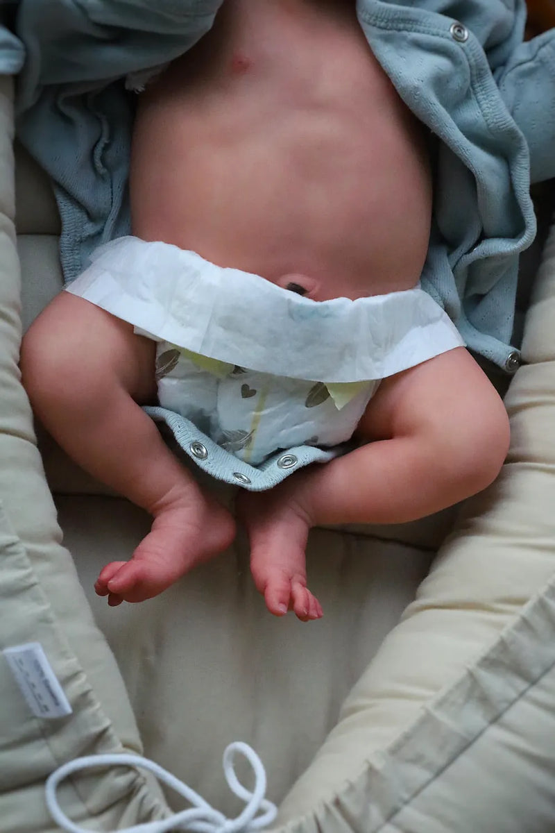 Bebê Reborn de Silicone  sólido - Maike