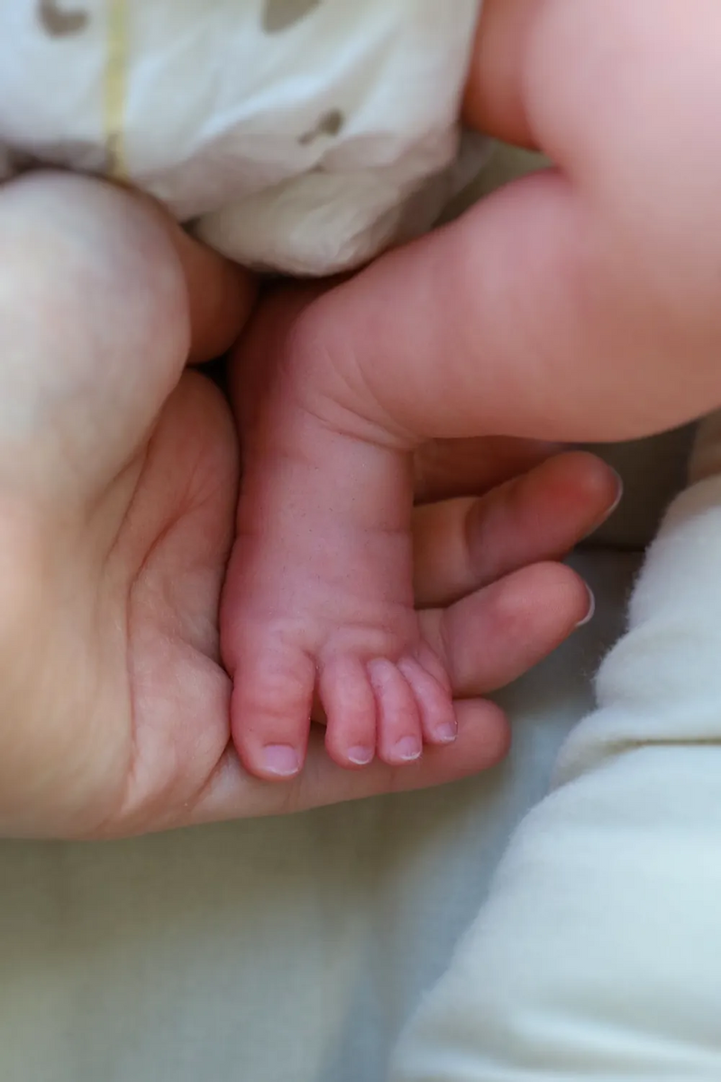Bebê Reborn de Silicone  sólido - Maike