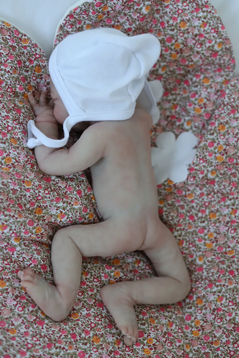 Bebê Reborn de Silicone  sólido - Clara