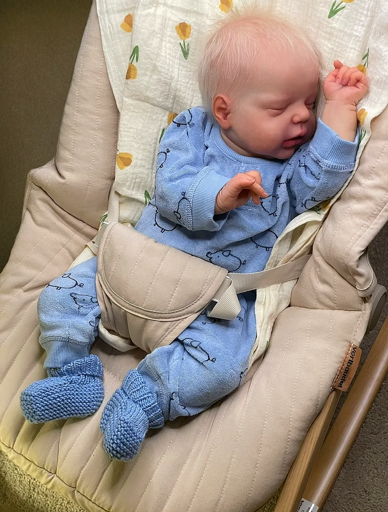 Bebê Reborn de Silicone  sólido- Alex