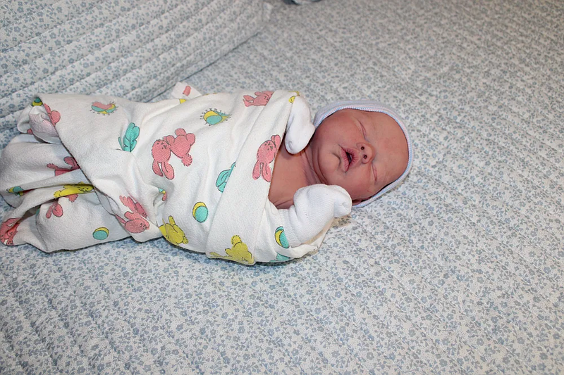 Bebê Reborn de Silicone  sólido - Jana